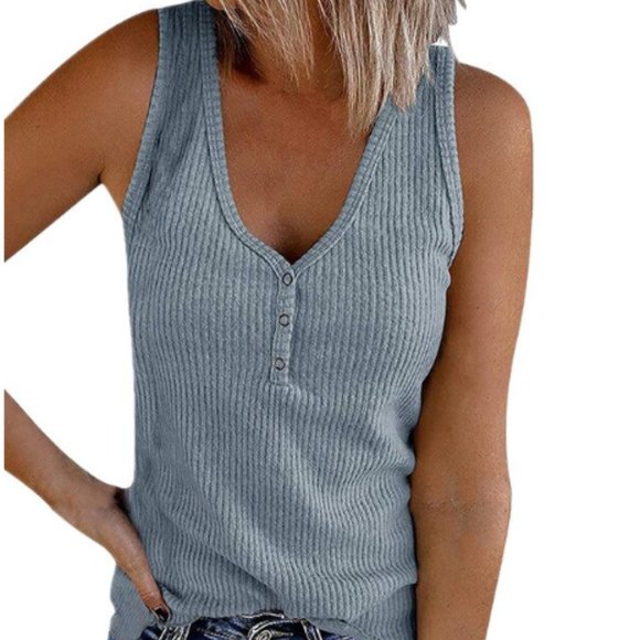 T-Shirt Tops - Light Blue Knit T-Shirt Size XXL NWOT